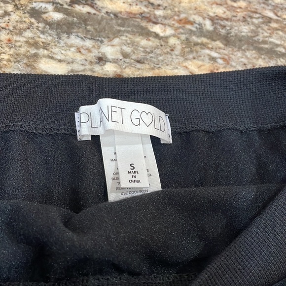 NWT Juniors Planet Gold Fleece Lined Leggings - Picture 3 of 3